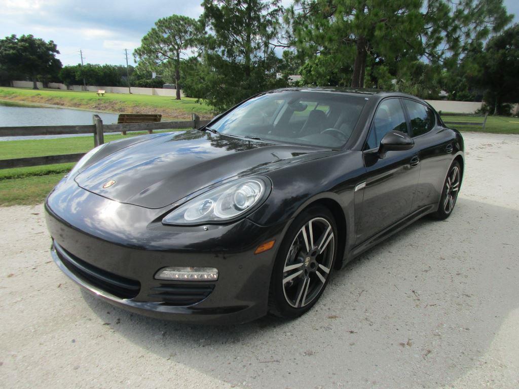 2011 Porsche Panamera 4 4d Seda